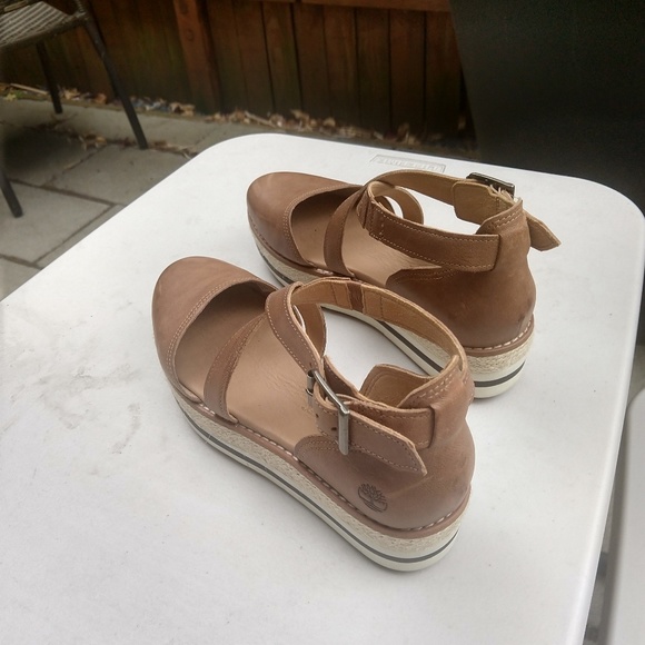 timberland women's emerson platform sandals